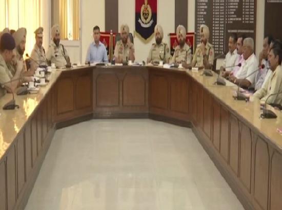 Amritsar Police holds meeting with Dusshera committees, briefs about safety measures