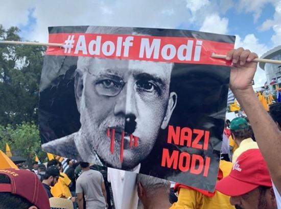 Sikhs for Justice, Kashmiris, Pakistanis protest against Modi-Trump rally (WATCH Video)