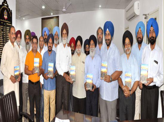 Punjabi poet Ujagar Singh Kanwal's first novel released at Ludhiana