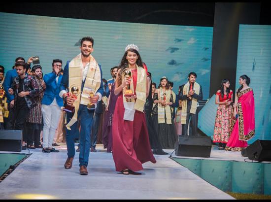  (181117) New Delhi: Glambirds Entertainment Mr & Miss Subcontinental India 2017
