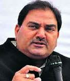 Chautala holds BJP government responsible for violence 