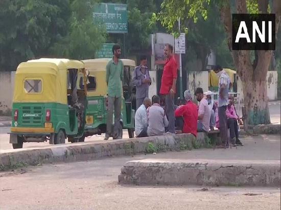 Taxi, auto drivers seek financial aid from govt amid COVID-19