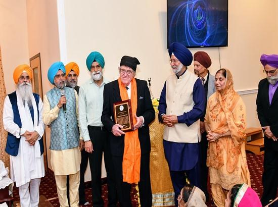 Director of Guru Nanak documentary honoured in Washington