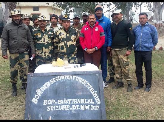BSF seizes Heroin, Chinese pistol, magazines and ammunition in Ferozepur
