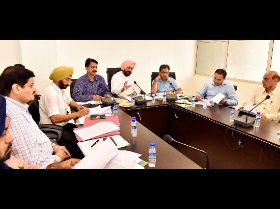 Increase assistance to construction workers up to Rs. 2 lakh: Minister