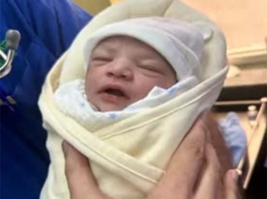 Breaking: Bhagwant Mann and Dr Gurpreet Kaur blessed with a baby girl ( Wtach Video ) 