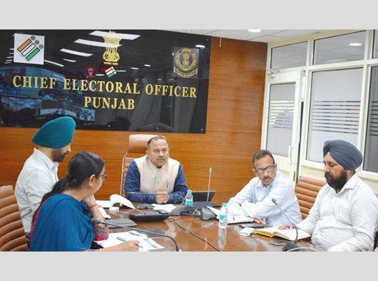Lok Sabha Election 2024: CEO holds meeting with DCs
