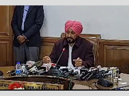 Live: CM Channi addressing media at Chandigarh after PM announces withdrawal of three farm