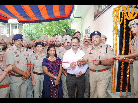 CP inaugurates ultra modern Cyber Crime Cell in Police Lines 



