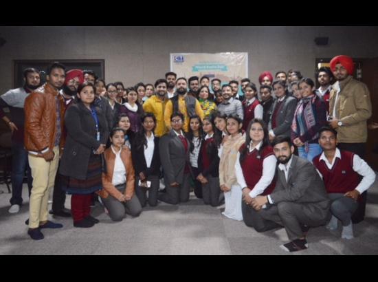 CT Journalism students commemorate World Radio Day