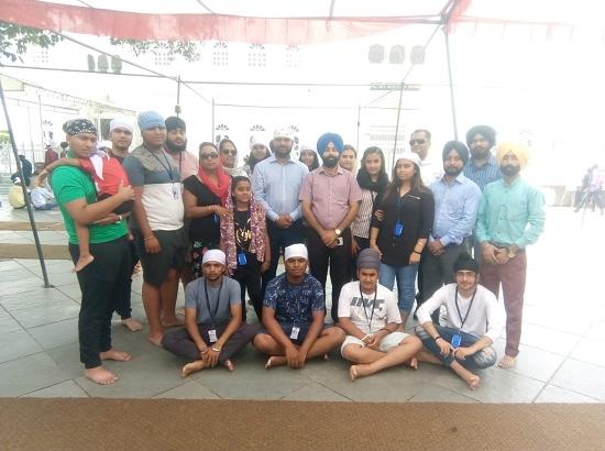 Connect with Your Roots: Group of UK youngsters pay obeisance at Sri Kesgarh Sahib

