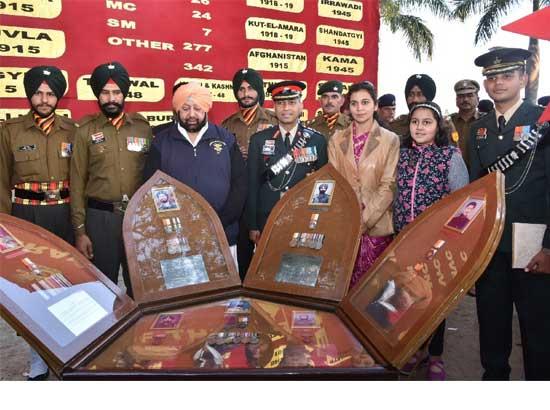  Amarinder honours units & kin of VC winners of Burma Campaign 
