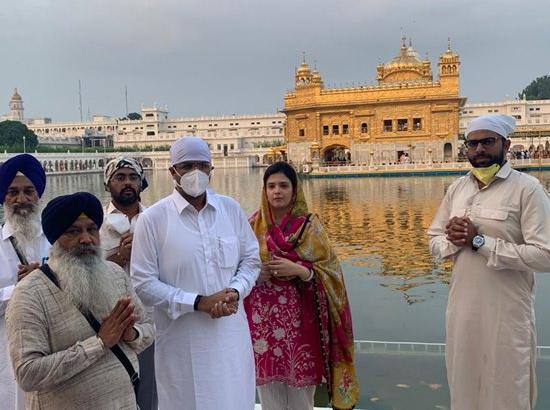 Haryana Deputy Chief Minister Dushyant Chautala pays obeisance at Golden Temple