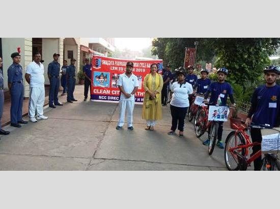 NCC cadets organize Cycle Rally from Leh to Delhi, gets warm welcome at Jalandhar