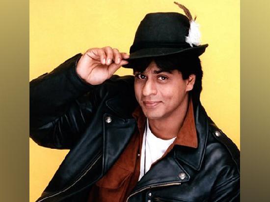 SRK updates his Twitter profile to Raj Malhotra as DDLJ clocks 25 years