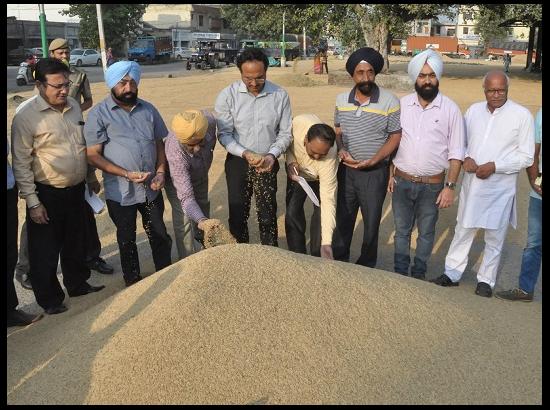 DC reiterates commitment to ensure hassle free procurement of paddy