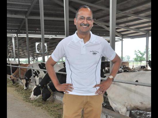 Overseas Indian sets up hi-tech Dairy Farm in Punjab 