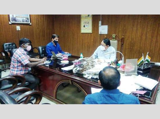 Faridkot Divisional Commissioner holds review meeting with DCs