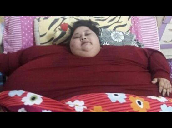 500 kg Egyptian woman reaches Mumbai to 'lose' weight