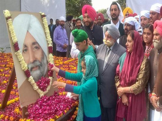 Floral tributes paid to Late CM Beant Singh on 95th Birth anniversary