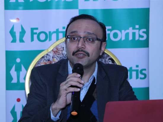 Fortis Mohali introduces new video assisted minimally invasive technique to  treat lung cancer