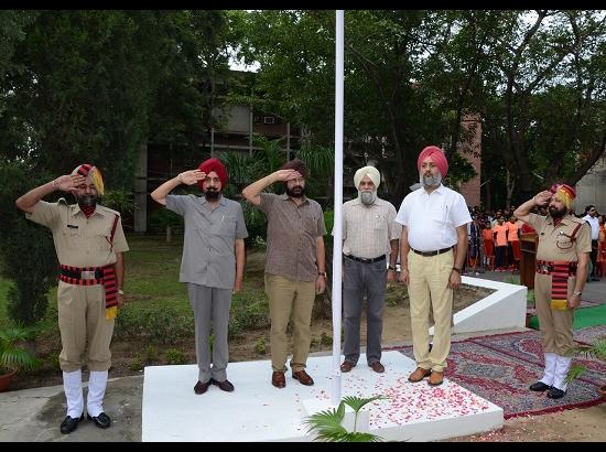 Independence Day celebrated at Guru Nanak Dev University

