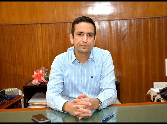District administration committed to make Barnala district cataract free: DC
