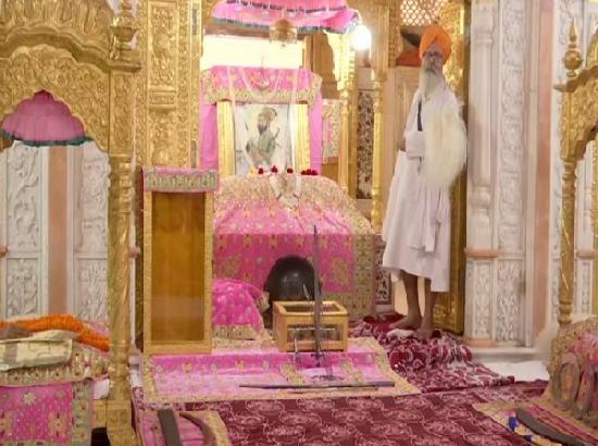 Devotees throng Patna Sahib gurudwara on Guru Nanak Dev's 550th birth anniversary