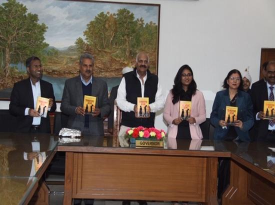 Badnore unveils ''Tamarind Ache'' authored by Srushti Dhoke
