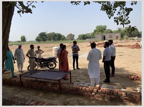 Amarpreet Kaur Sandhu IAS ADC (D) Mansa inspecting the MNREGA works in villages