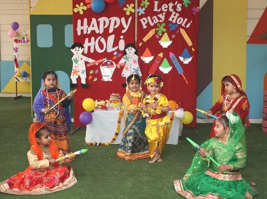INNOKIDS toddlers create Vrindavan ambience at Holi celebration