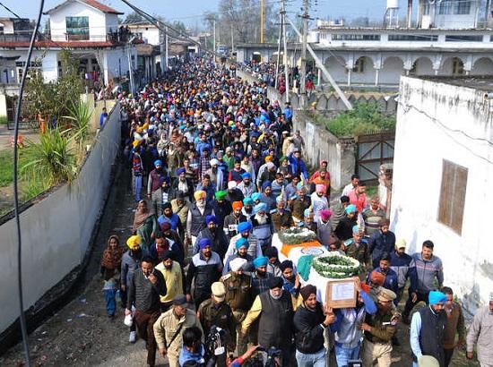 Pulwama Martyrs: Punjab ministers, bureaucrats join masses in paying tributes
