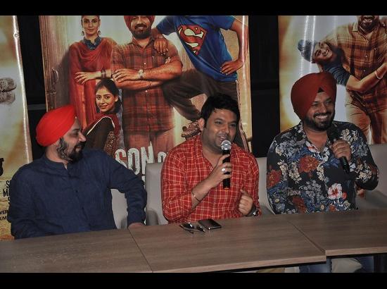 Kapil Sharma promotes Son of Manjeet Singh, his first Punjabi movie as producer

 
