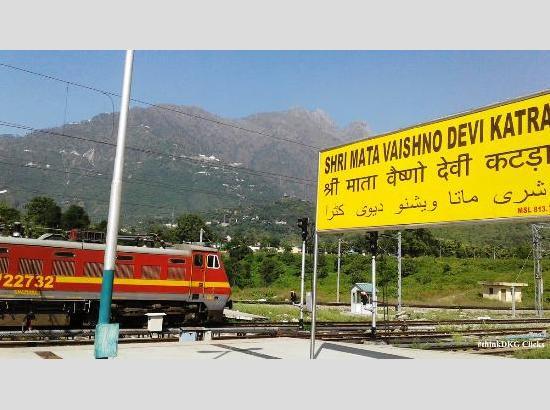 Vaishno Devi Shrine provides 'sehri', 'iftari' to 500 quarantined Muslims during Ramzan