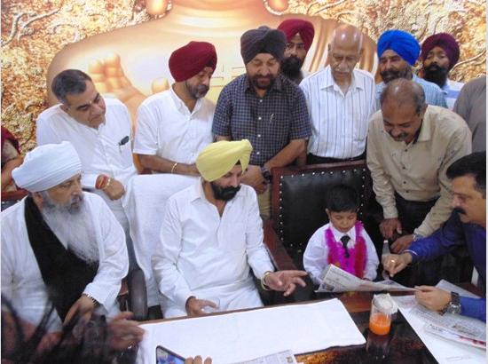 Ferozepur MLA decorates 6th Class student to live her dream as Principal for a Day