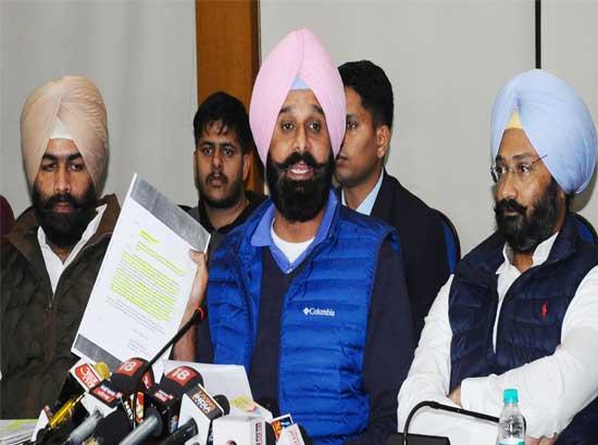 Majithia says killing of former Akali Sarpanch was a political murder executed as part of a Minister – gangster- police nexus