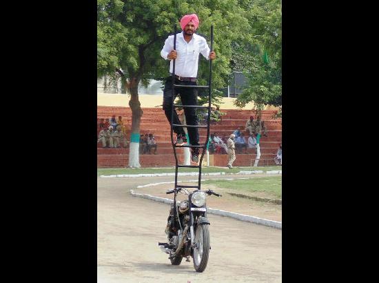 Home-grown stunt biker Mandeep Singh is Ferozepur's pride