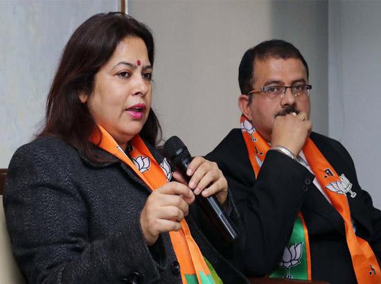 Gandhi family can’t open its mouth on issue of corruption: Meenakshi Lekhi
