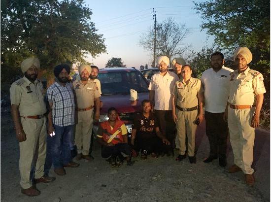Two smugglers arrested , heroin packets, 2 pistols  recovered in Ferozepur