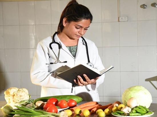 Want to be a Professional Nutritionist or Dietician?
