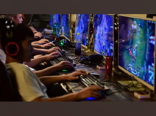SC transfers to itself all petitions against 28 % GST on online gaming companies