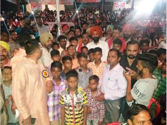 Unique initiative: Orphaned children become special guest at Dussehra event  in Ferozepur, sit in VIP gallery

