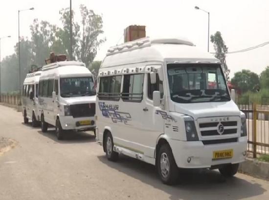 143 Pakistani embassy officials reach Attari-Wagah border to return home