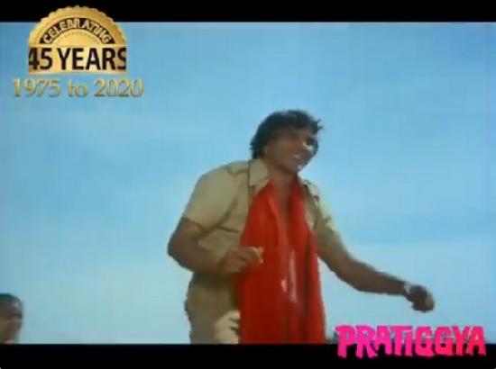 Dharmendra celebrates 45 years of film 'Pratiggya'