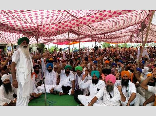 Farmers Outfits lift dharna from Harike Headworks,  Kissan March action plan for Delhi on Sept 17

