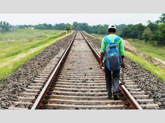 Floods Vs Railway Patrolman: A heart-felt story shared by a senior Railway officer