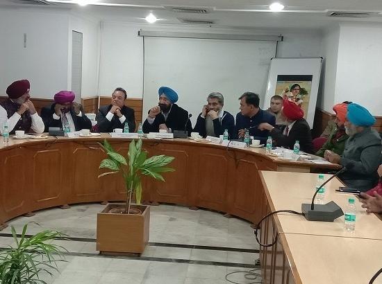 Landless Non-Agriculturists to be made part of Cooperation movement and Banking system: Sukhjinder Randhawa

