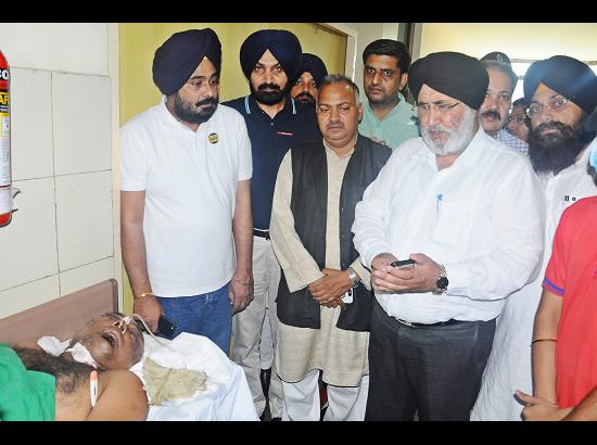 SAD-BJP delegation inquires about health of injured forest officials