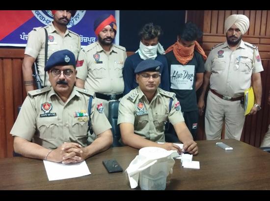 Ferozepur police catch up with lift-and-loot gang within two hours