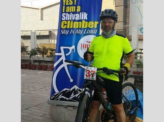 Ferozepur cyclist determined to cover kilometers equal to score by Indian Team in World Cup